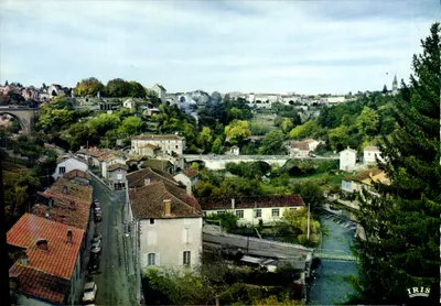 Nontron (Dordogne) — Vista geral — Edições Mexichrome, Limoges