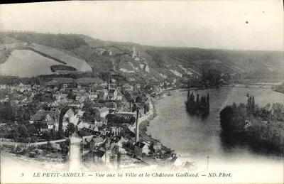 Le Petit-Andely — Vista da Cidade e do Castelo Gaillard — ND. Fot.