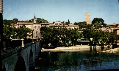 Sommières (Gard) — O Ponte, a Eclusa e o Donjon — Éditions LA CIGOGNE