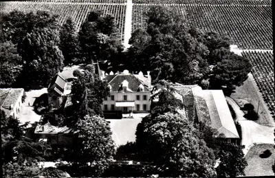Château Cheval Blanc — Saint-Émilion (Gironde) — Photo Aérienne Edmond Graffoultère