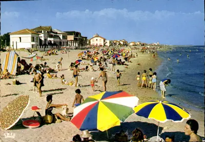 Carnon-Plage (Hérault) — A Praia — Edições Mexichrome, Limoges