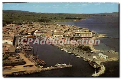 Porto da Praia — vista aérea — Edições Magenta