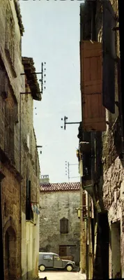 Montagnac (Hérault) — Uma antiga rua pitoresca — Edição La Cigogne, n° 34.162.01