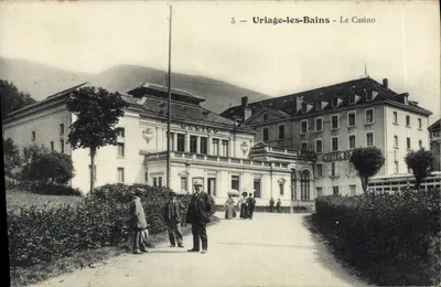 Uriage-les-Bains - Le Casino — Hôtel du Casino — éditeur J.C. n°5
