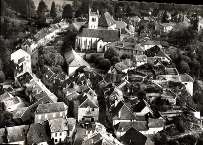 Morestel (Isère) — Vista geral aérea — Les Éditions Julliard (Rhône)