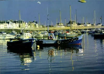 La Turballe (Loire-Atlantique) — O porto — IRIS / Mexichrome