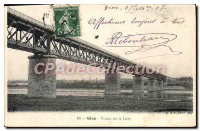 Gien — Viaduc sur la Loire — B. F., Paris