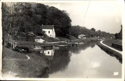 Beaulieu (Loiret) — Vista do canal — Foto R. Beltier