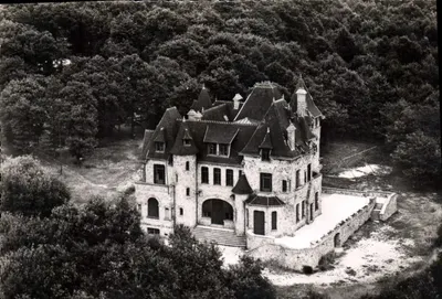 Villers-sous-Châtillon — O Castelo — Vista aérea — Edições Coabier