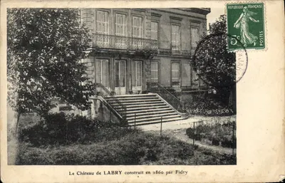O Castelo de LABRY construído em 1860 por Fidry — editor não visível, número de série não visível