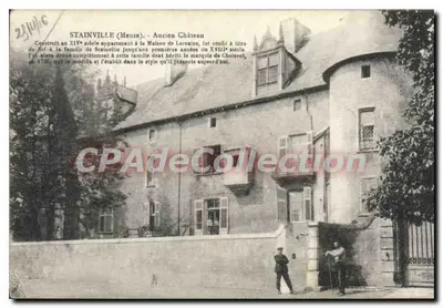 Stainville (Meuse) - Velho Castelo — Construído no século XIV, apartamento na Casa de Lorena, foi confiado como feudo à família de Stainville até as primeiras décadas do século XVIII, que o modificou e o adaptou ao estilo que ele apresenta hoje.