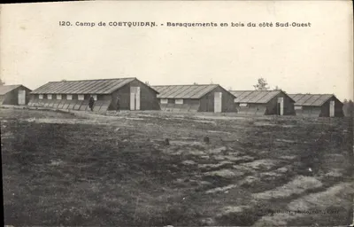 Camp de Coetquidan — Barracões de madeira do lado sul-oeste — Berthaux, foto, éd. Guer