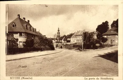 Bitche (Moselle) — La porte de Strasbourg — imp. d'Art Hélias
