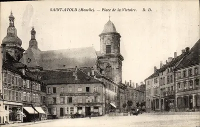 Saint-Avold (Moselle) — Praça da Vitória — D. D.