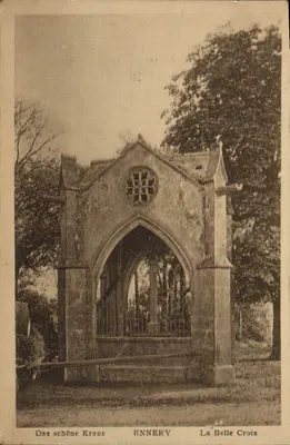 A Bela Cruz — Ennery — G. F. Loubriac & Albert, fotógrafo, Étienne
