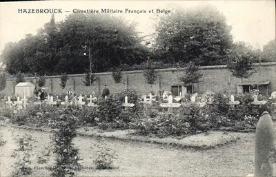 Hazebrouck — Cemitério Militar Francês e Belga — Placas das Flandres