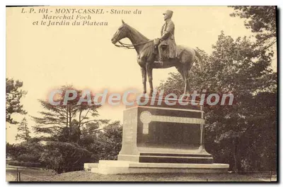 Mont-Cassel - Estátua do Marechal Foch e o Jardim do Plateau — L.P. 101, editor Ludien Pollet