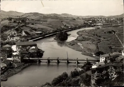 O Ponte Internacional em Béhobie — Espanha — Editor Elcé