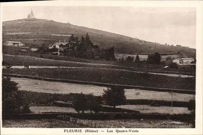 Fleurie (Rhône) — Les Quatre-Vents — Foto Combier Malon