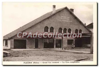 Fleurie (Rhône) — Grande cru renomado — A Cave Coopérative — Fot. Condraccon