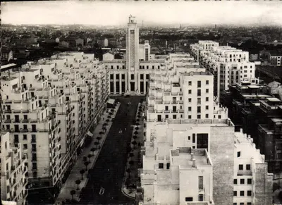 Villeurbanne — Cité des Gratte-Ciel — Les Éditions J. Cellard - Lyon