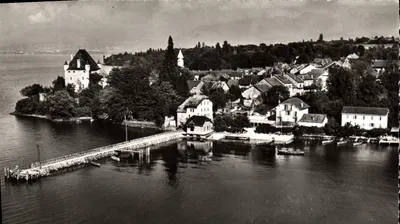 Yvoire (Haute-Savoie) — e o Lago Léman — J. CELLARD - LYON