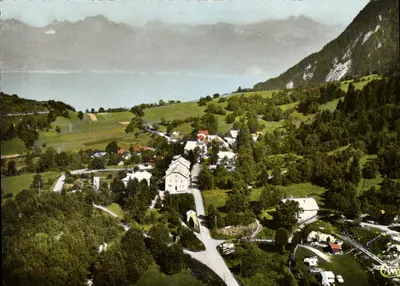 Thollon-les-Mémises — Hameau de Lajoux, o Lago Léman — vista aérea — Combiér Imprimeur Magon