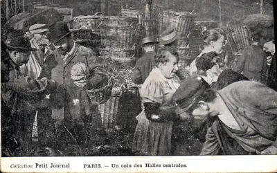 PARIS — Un coin des Halles centrales — Collection Petit Journal