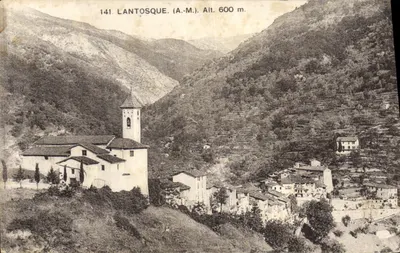 Lantosque (A.M.) — vista do vilarejo e da igreja — editor A.D.L.A. Nice, n° 141