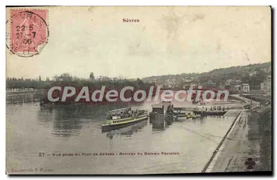Sèvres — Vue prise du Pont de Sèvres — Arrivée du Bateau Parisien — Collection F. Fleury