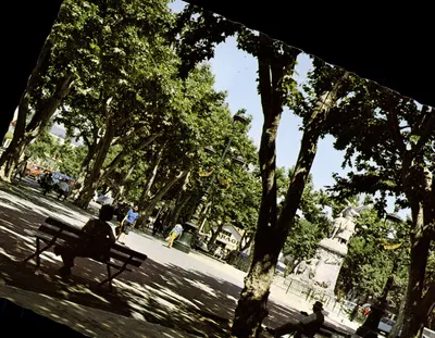 Le Cours Maréchal-Foch — Aubagne (Bouches-du-Rhône) — REFLETS DE PROVENCE