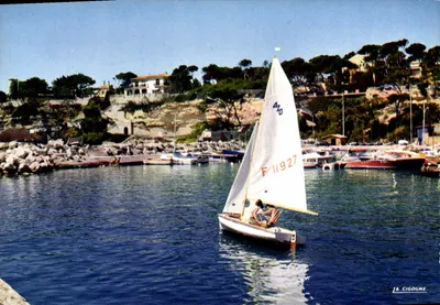 Porto de Carry-le-Rouet — Prazeres da vela — Edições 'La Cigogne'