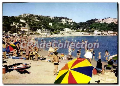 CARRY-LE-ROUET (B.-du-Rh.) — A praia — Edições "La Cigogne"
