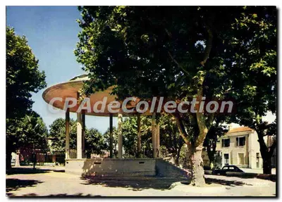 Trets — Praça da Liberdade — Edições Hachette