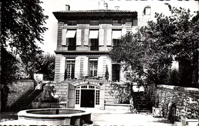 Lambesc (B.-du-Rh.) — Castelo de Bidaine — Edições Ary