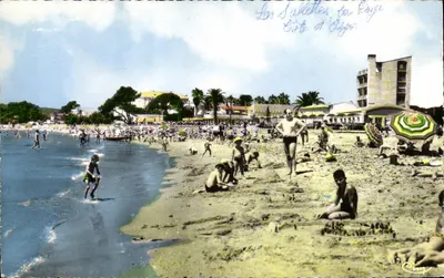 Les Sablettes (Var) — A Praia — Combière (S.-et-L.)