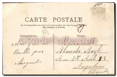 ROCHEFORT-sur-MER — Maritieme Prefectuur — monumentale ingang met inscriptie 'VRIJHEID GELIJKHEID BROEDERSCHAP' en wachters in uniform — Achterkant