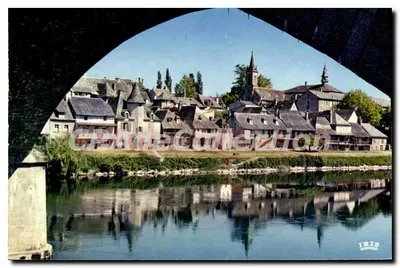 Argentat (Corrèze) — Velhas casas às margens da Dordogne — Edições Diplôme, Limoges