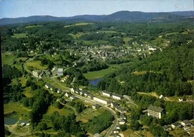 Corrèze (Corrèze) — Vista geral — Société d'Agences de Diffusion, Vichy