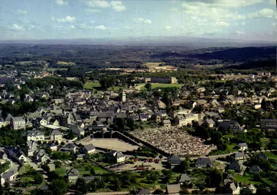 Egletons — Vista panorâmica da cidade — Éditions CAP THEOJAC, n° 191010