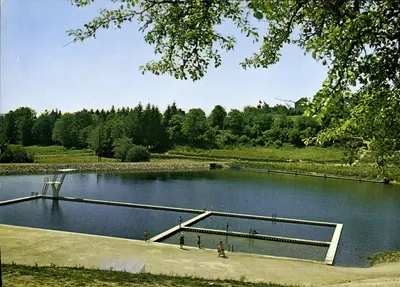 Meymac (Corrèze) — A piscina — Coleção Demnard