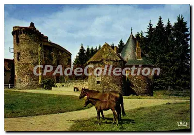 Castelo de Pompadour — Domínio da Rivière — Editora IRIS