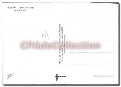 O C.N.E.X.O. em Brest — editor Hachette — Verso