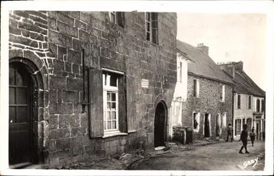 Bilhete postal antigo Carhoix Ker Ahes Maison Natale da torre de Auvergne Corret primeiro grenandier da França 1743-18