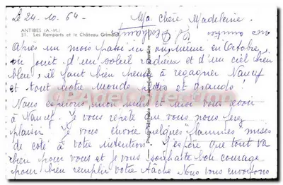Antibes — Os Muros e o Castelo Grimaldi — CPAdeCollection — Verso
