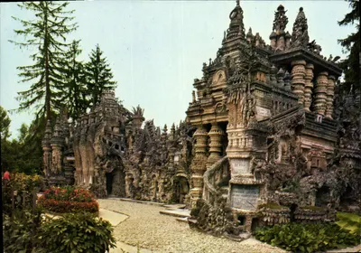 O Palácio Ideal — Haüterives (Drôme) — Edições J. Cellard