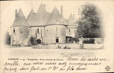 Pompadour — Porta de entrada do Castelo — Corrèze 47