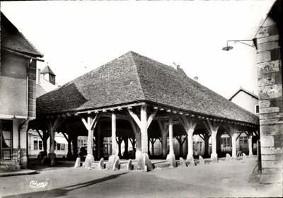 Nolay (Côte-d'Or) — Les Halles (século XIV), Mon. historique — Cim