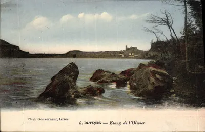 Istres — Lago de Olivier — Fot. Gouverneur, Istres