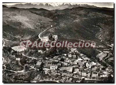 Castelnou — Visão aérea do vilarejo e do castelo — Edição Lapie